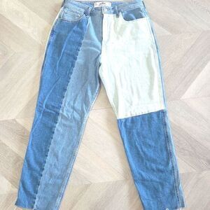 Hollister Patchwork Curvy High-Rise Mom Jean, SIZE 7R/28x27